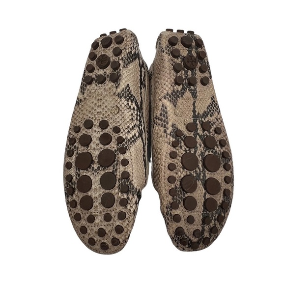 Tory Burch Tan Black Kendrick Driver Python Moccasin Loafer Size 7 1/2 Women’s - Picture 10 of 11